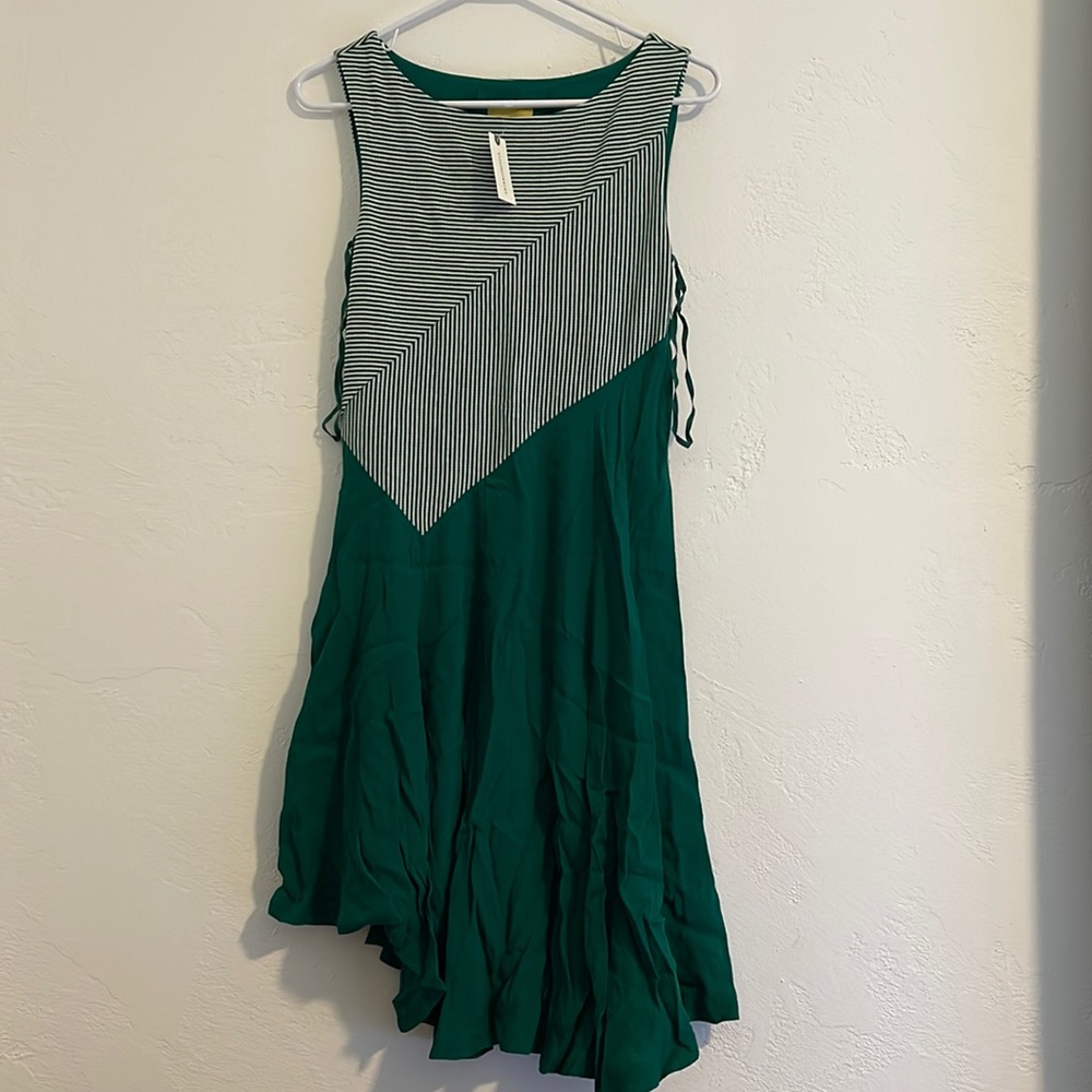 Anthropologie Maeve emerald green dress.